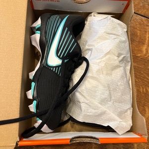 Nike softball cleats